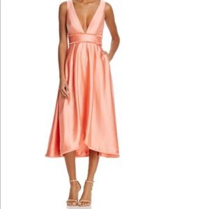 La Maison Talulah v-neck midi Coral dress - xs